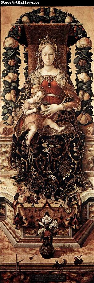CRIVELLI, Carlo The Madonna of the Taper dfg